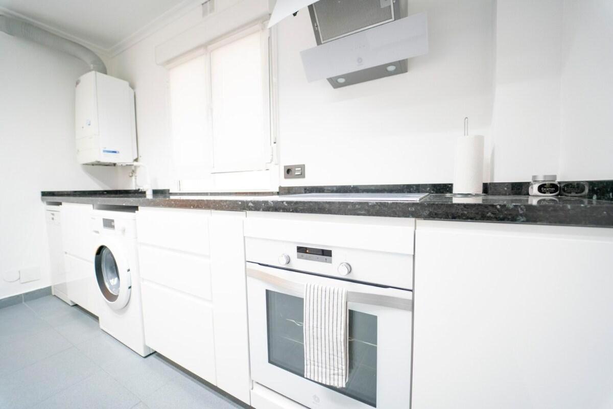 Apartamento Avenida De Castilla Gijón Exterior foto