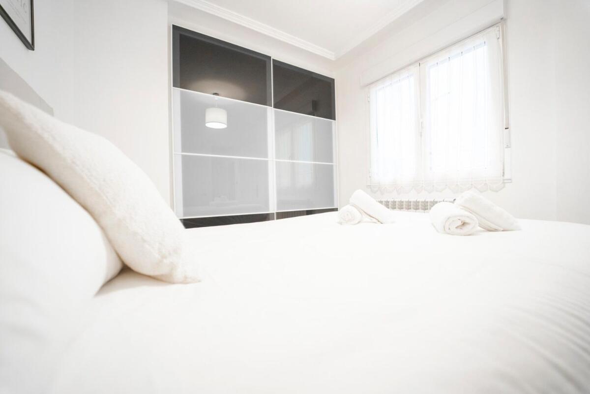 Apartamento Avenida De Castilla Gijón Exterior foto